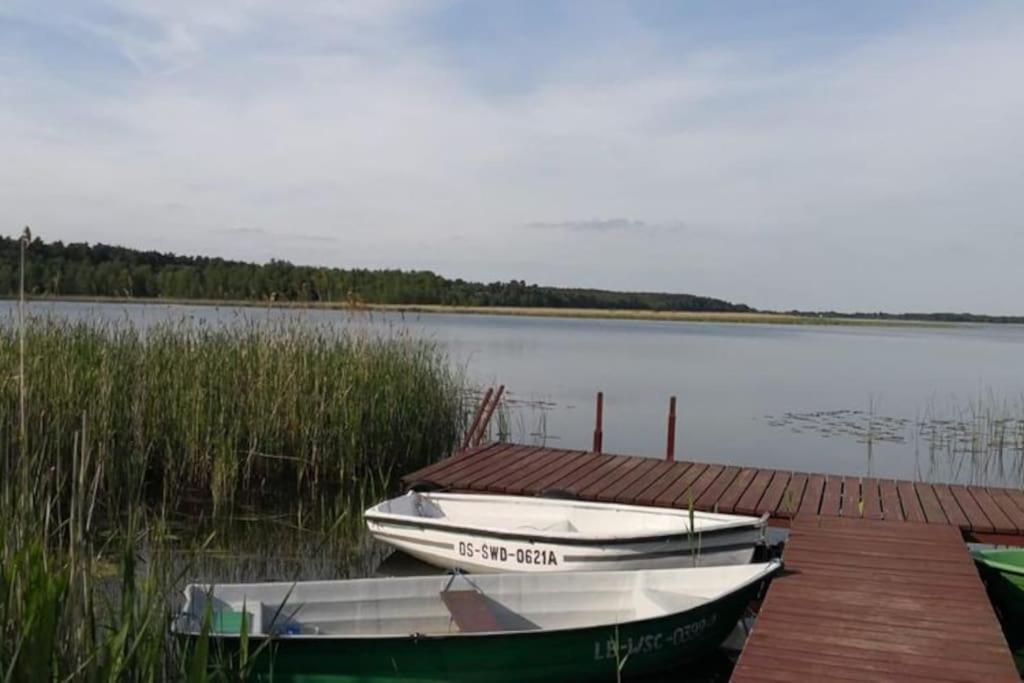 Basiowka Nad Jeziorem Boszkowo Eksteriør bilde